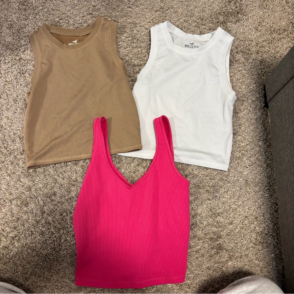 x3 Hollister Tanks